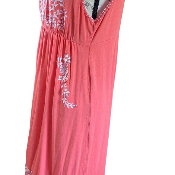 Chelsea & Theodore Pink Mini Dress with White Embroidery - Picture 7 of 9